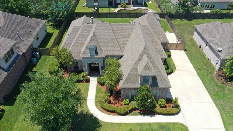 543 S Caleb Dr, Slidell, LA 70461 - photo 1