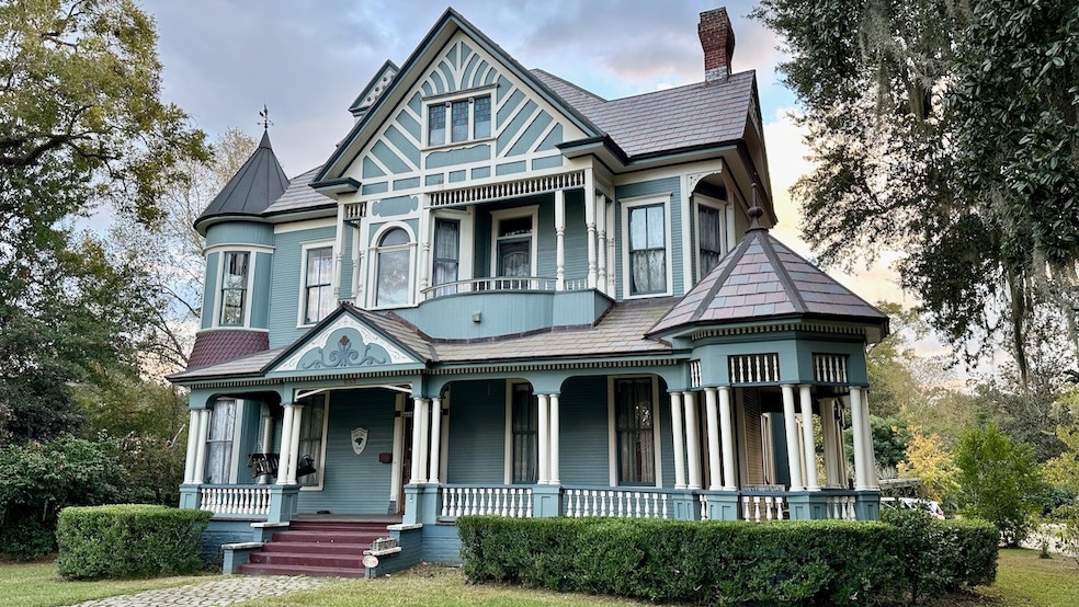 632 E Shotwell St, Bainbridge, GA 39819 - photo 1