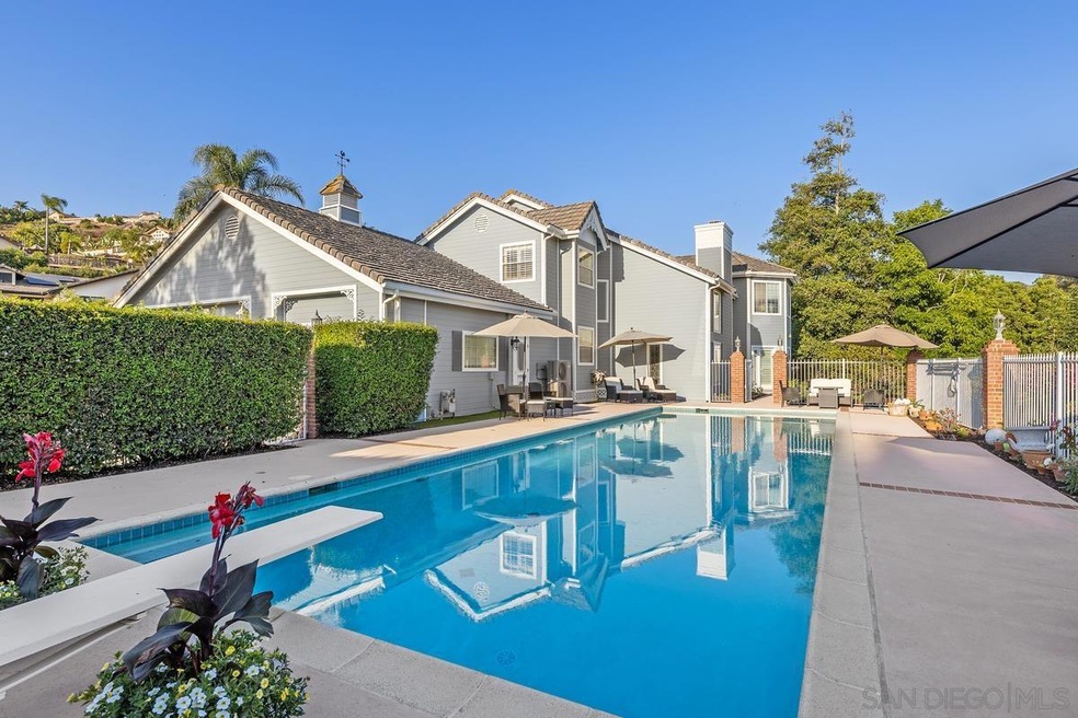 Sold $1,385,000 • Co-Listing Agent