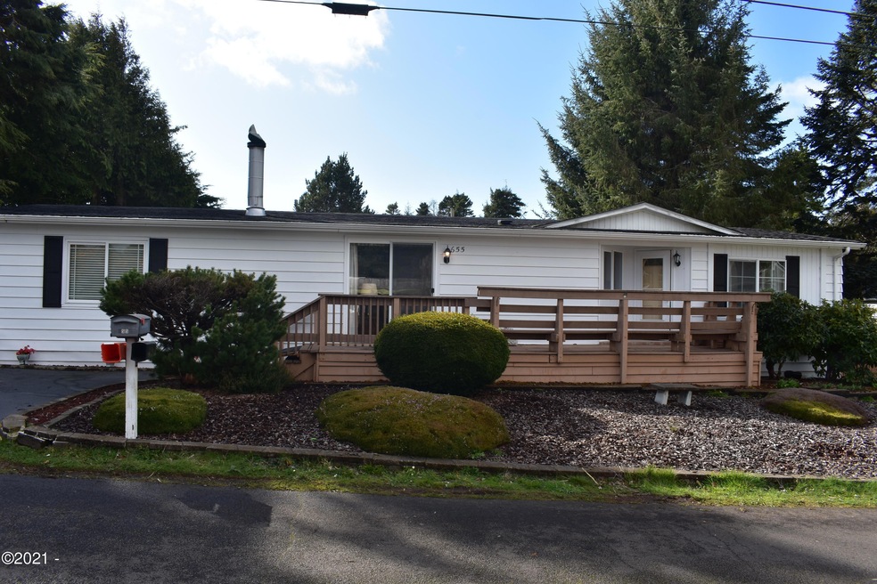 655 SE Oar Ave, Lincoln City, OR 97367 - photo 1