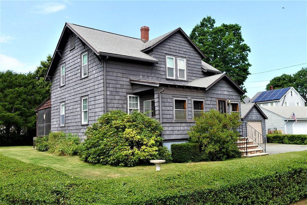 1 Holden Place, Woburn, MA 01801 - photo 1