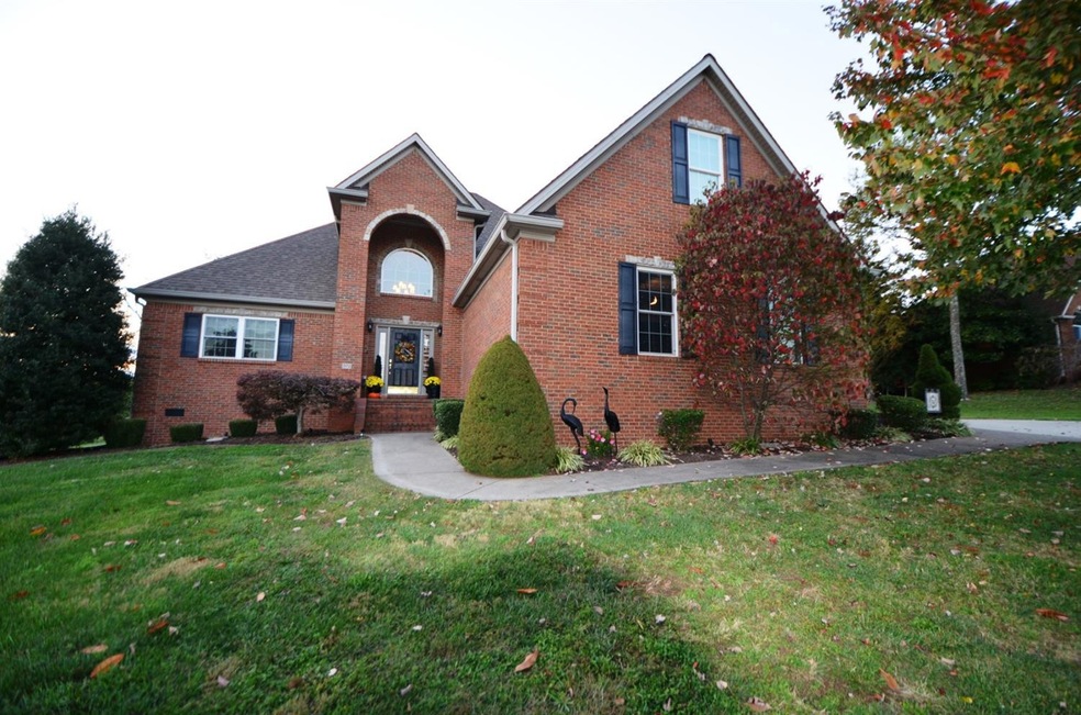 572 Harvest Ln, Harrodsburg, KY 40330 - photo 1
