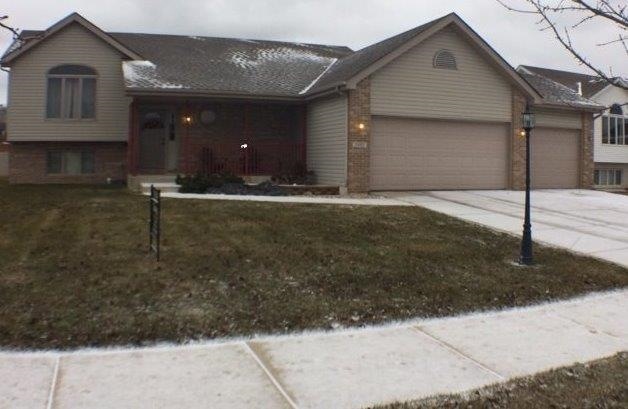 7302 W 92nd Ave, Crown Point, IN 46307 - photo 1