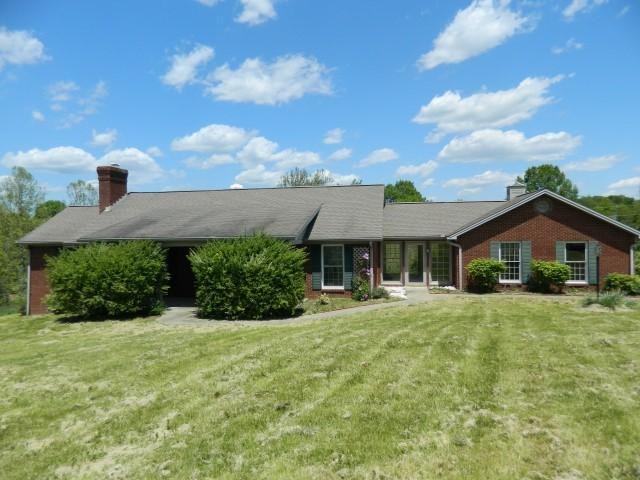 1003 Edgehill Dr, Lawrenceburg, KY 40342 - photo 1