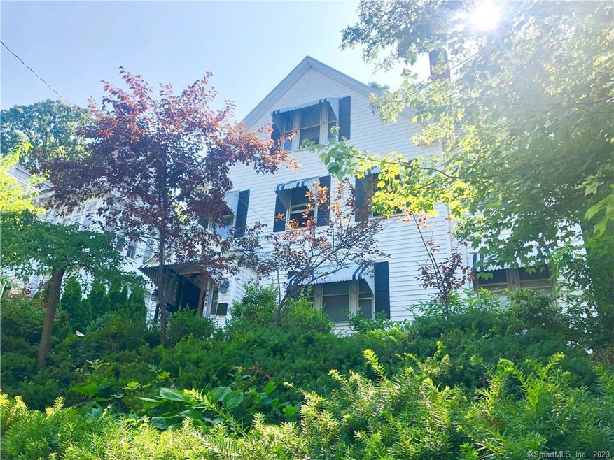 1585 Ella T Grasso Blvd unit 1, New Haven, CT 06511 - photo 1