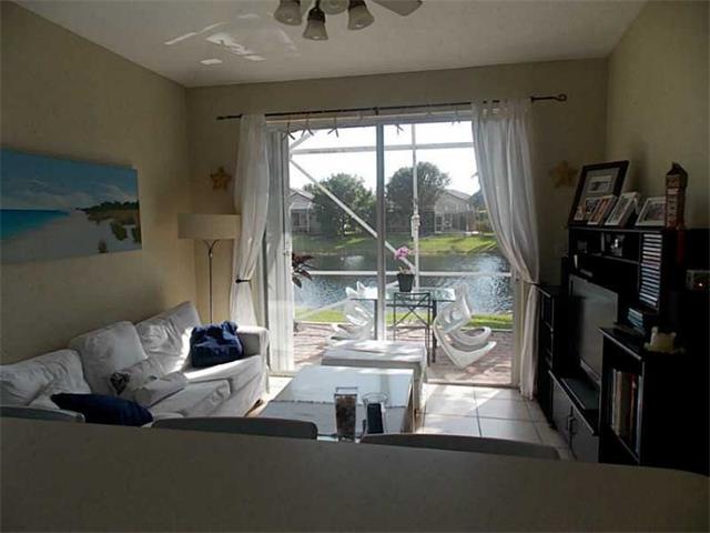 Den/Family/Great Room