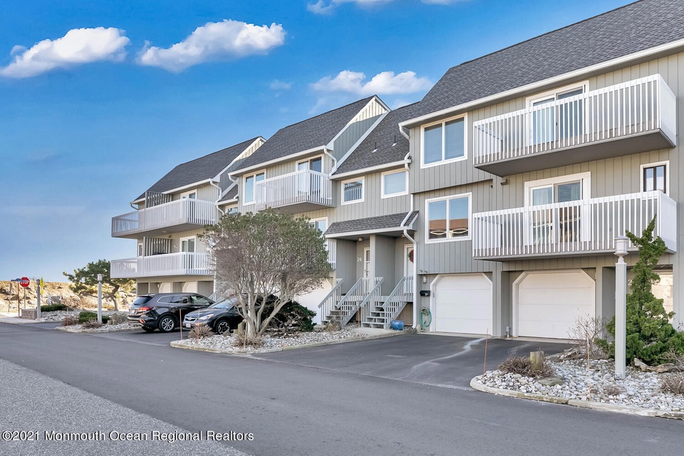 5 Island View Way unit 22, Sea Bright, NJ 07760 - photo 1