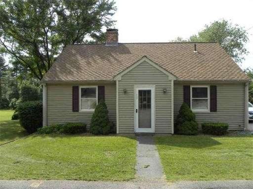 717 Charlton St, Southbridge, MA 01550 - photo 1