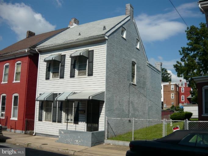 35 Madison Ave, Hagerstown, MD 21740 - photo 1