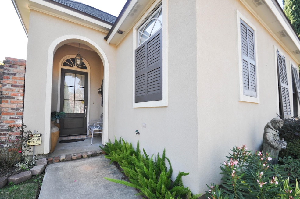 207 River Ranch Blvd, Lafayette, LA 70508 - photo 1