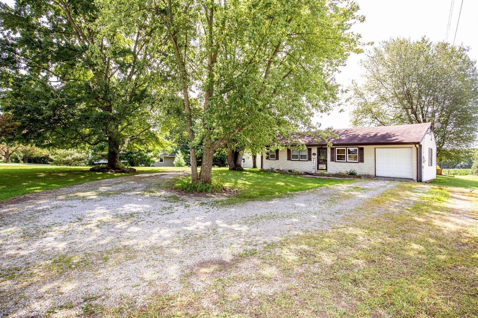 2864 St Rt 131, Perry Township, OH 45118 - photo 1