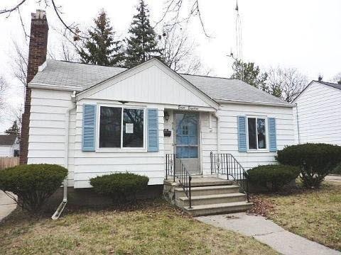 818 Hubbard Ave, Flint, MI 48503 - photo 1