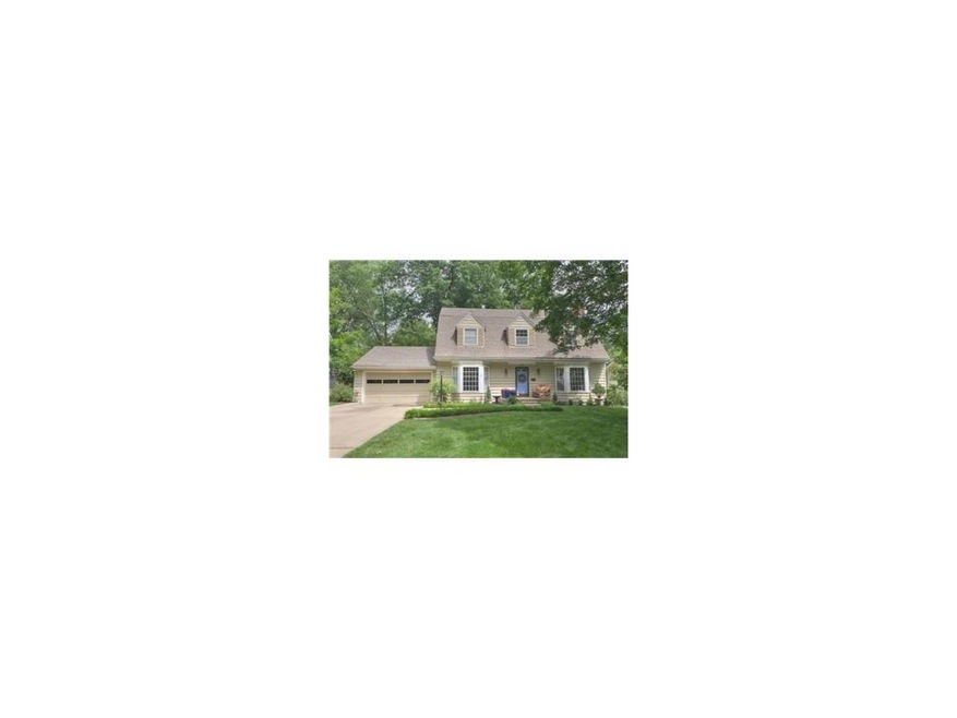 Welcome to 6937 Glenwood, Overland Park, KS 66204 