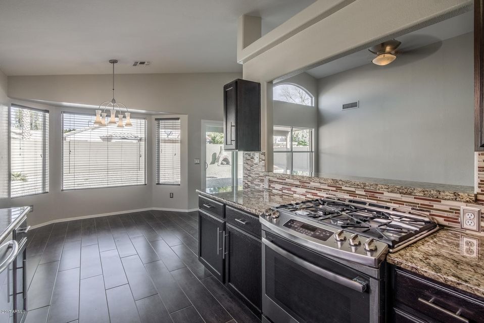 Lomita Kitchen
