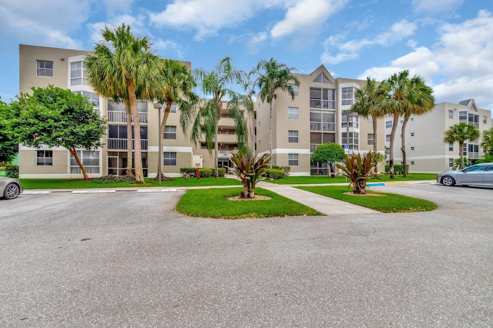 For Sale $220,000 • Co-Listing Agent