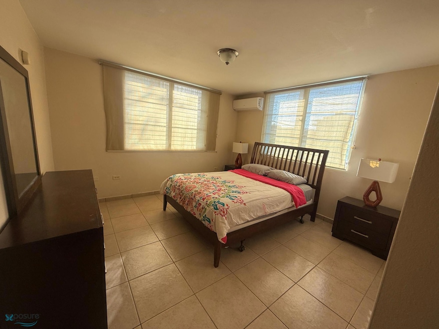 For Rent $1,400/month