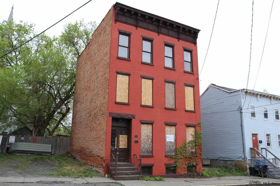 113 4th Ave, Albany, NY 12202 - photo 1