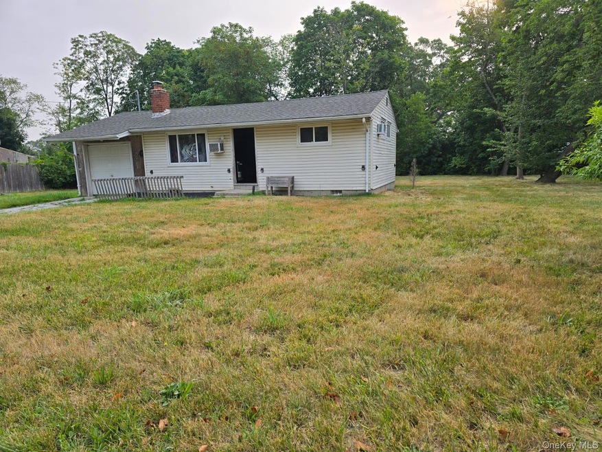 35 Nicoll Ave, Central Islip, NY 11722 - photo 1