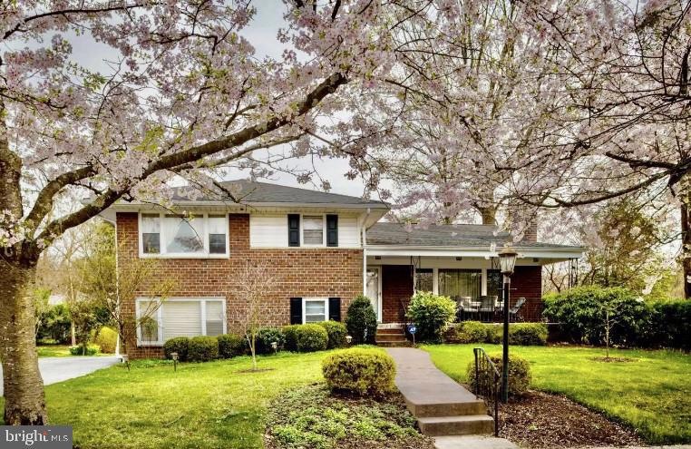 11 Saint Michaels Way, Baltimore, MD 21212 - photo 1