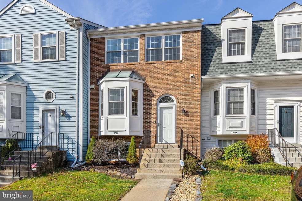 3612 Buckeye Ct, Fairfax, VA 22033 - photo 1