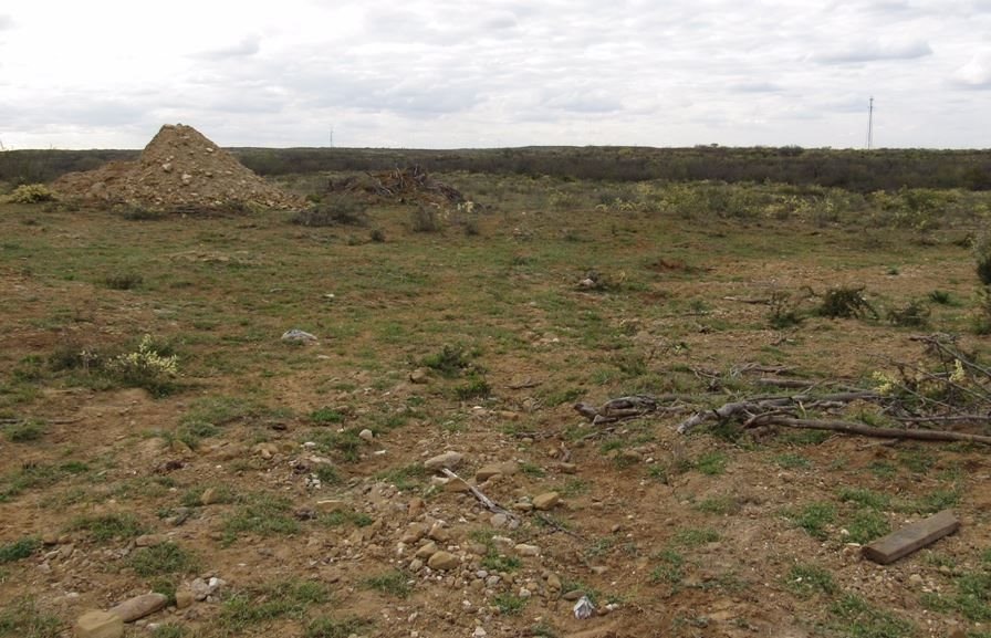 4014 Quivira Dr, Laredo, TX 78045 - photo 1