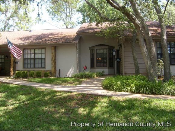 6361 Nature Preserve Ln, Spring Hill, FL 34606 - photo 1