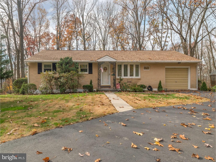 1042 Ziegler Rd, Palm, PA 18070 - photo 1