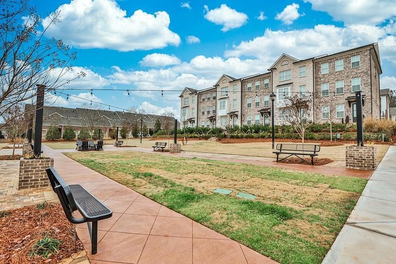 4360 Sims Park Overlook unit 55, Suwanee, GA 30024 - photo 1