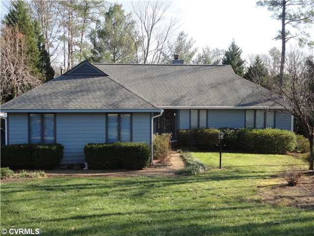 Exterior Front - Repainted 2010
