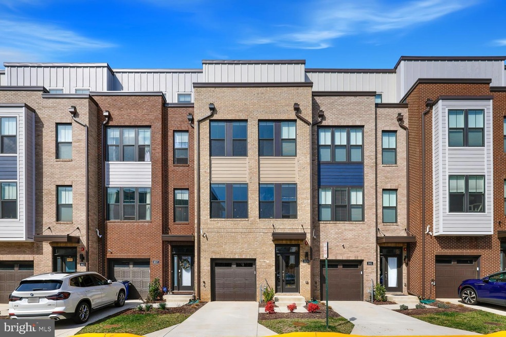 1659 Bandit Loop, Reston, VA 20190 - photo 1