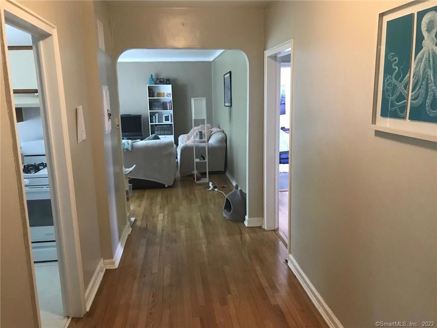 138 Woodside Green unit 3B, Stamford, CT 06905 - photo 1