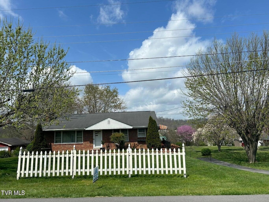 For Rent $2,000/month