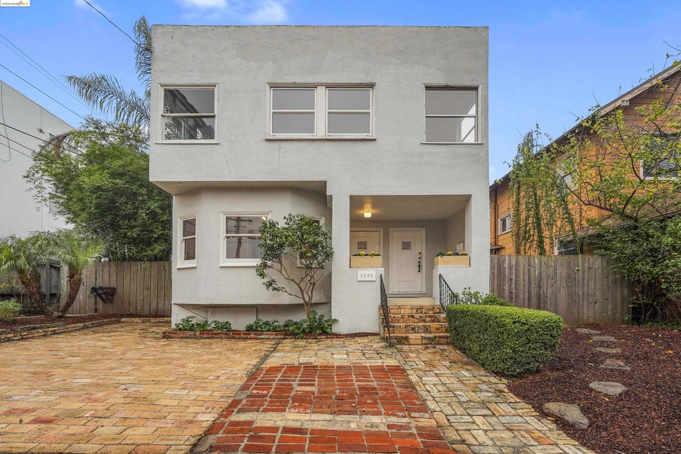 2340 Parker St, Berkeley, CA 94704 - photo 1