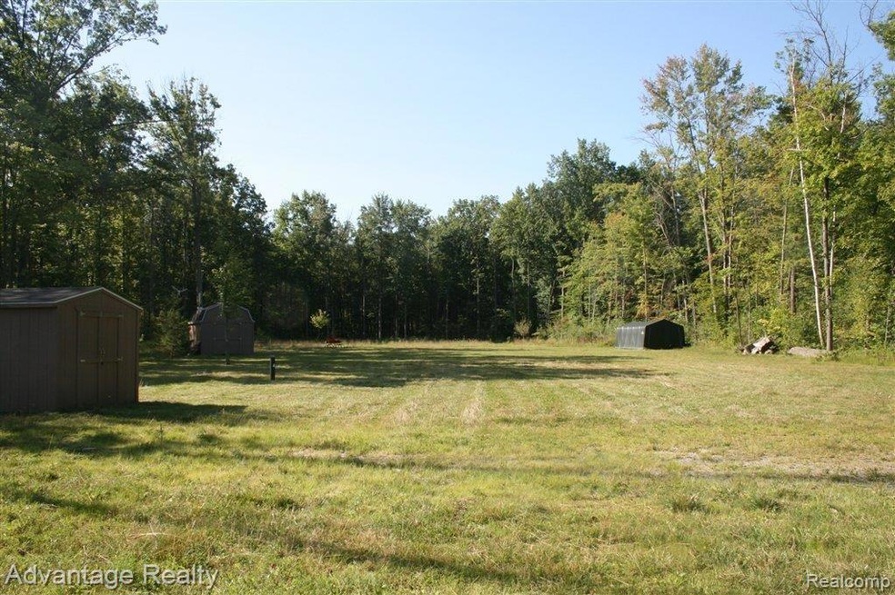 0 Vac Smiths Creek Rd unit 213095077, Smiths Creek, MI 48074 - photo 1