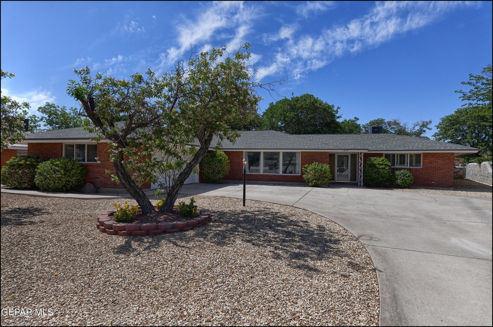 2614 Fillmore Ave, El Paso, TX 79930 - photo 1