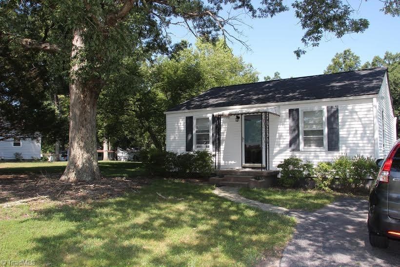 5308 Drake Rd, Greensboro, NC 27406 - photo 1