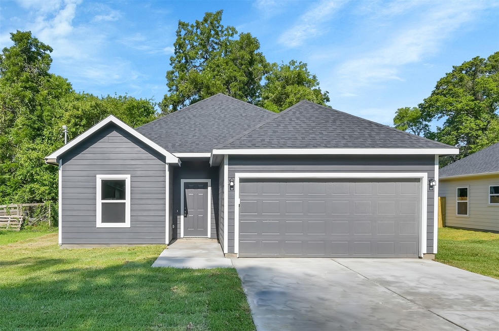 7219 Shotwell St, Houston, TX 77028 - photo 1