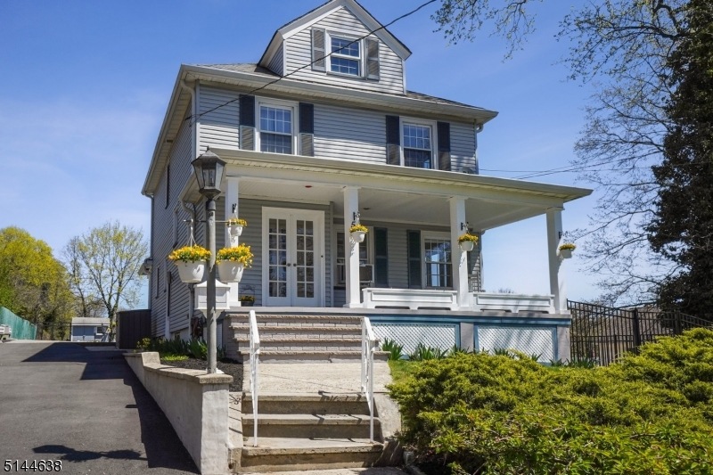 5 Walker Rd, West Orange, NJ 07052 - photo 1