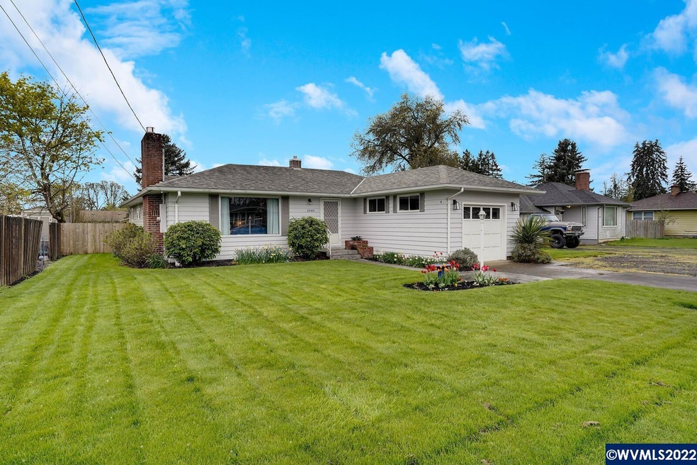 1040 36th Ave SW, Albany, OR 97321 - photo 1