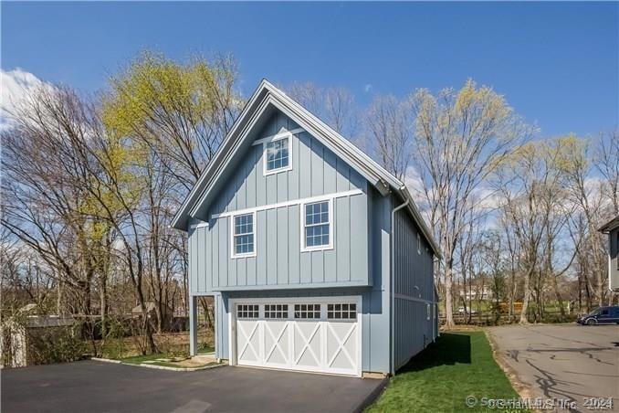 17 Oenoke Place unit (back), Stamford, CT 06907 - photo 1