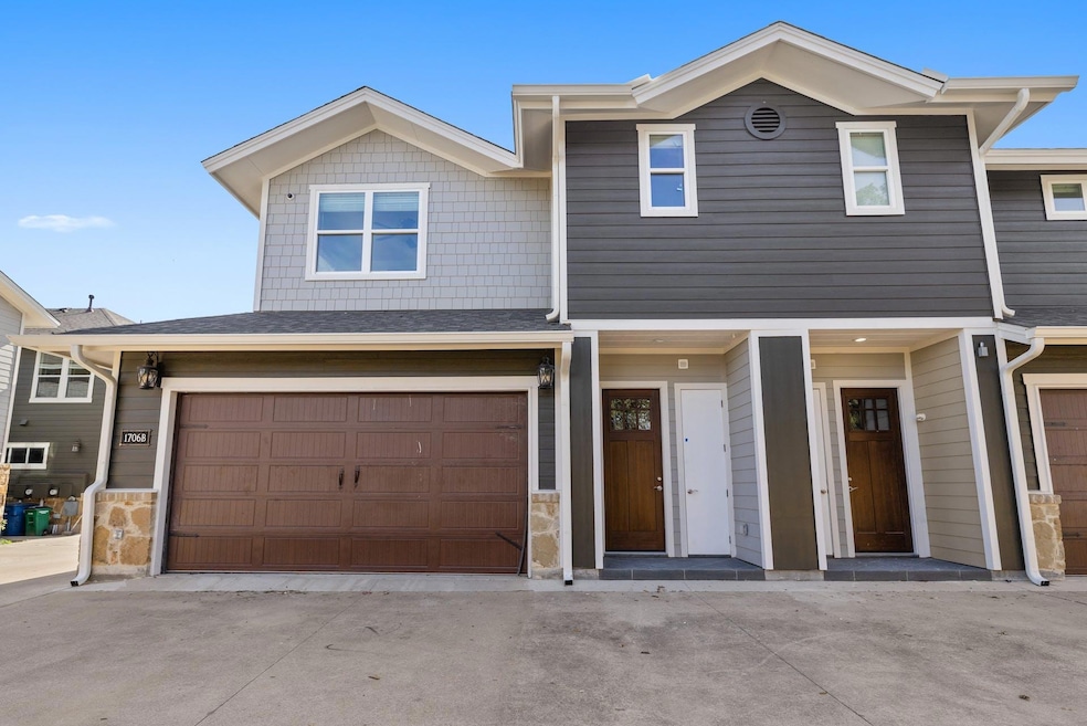 1700 Cedar Bend Dr unit B, Austin, TX 78758 - photo 1