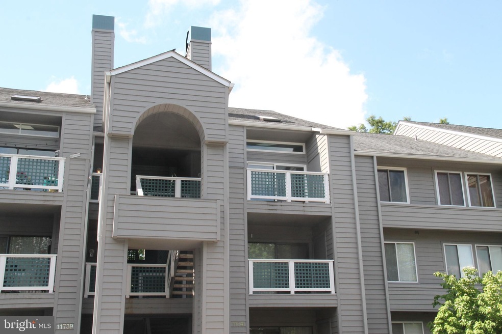 11741 Summerchase Cir unit 1741-E, Reston, VA 20194 - photo 1