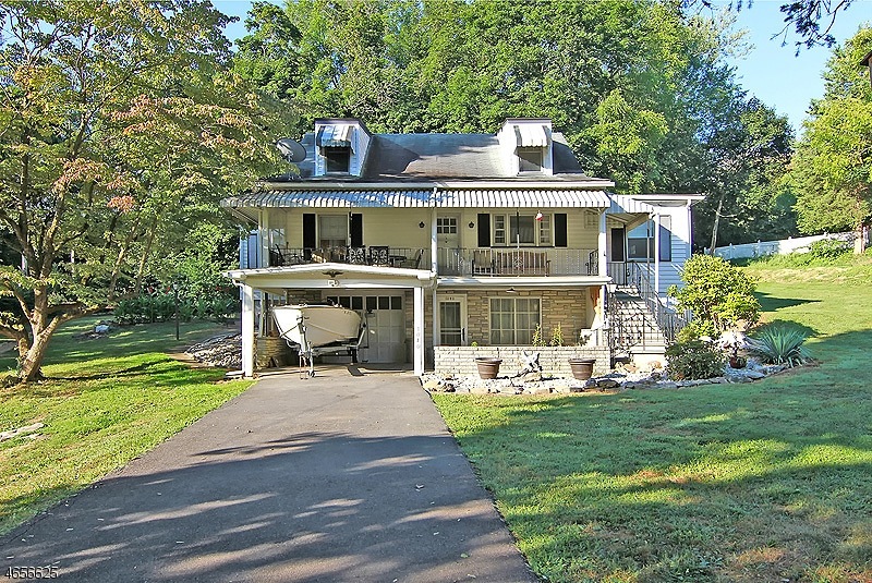 1040 Ridge St, Phillipsburg, NJ 08865 - photo 1