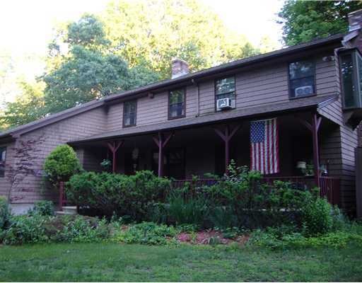 704 Chestnut Hill Rd, Chepachet, RI 02814 - photo 1