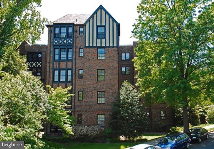 3020 Tilden St NW unit 403, Washington, DC 20008 - photo 1