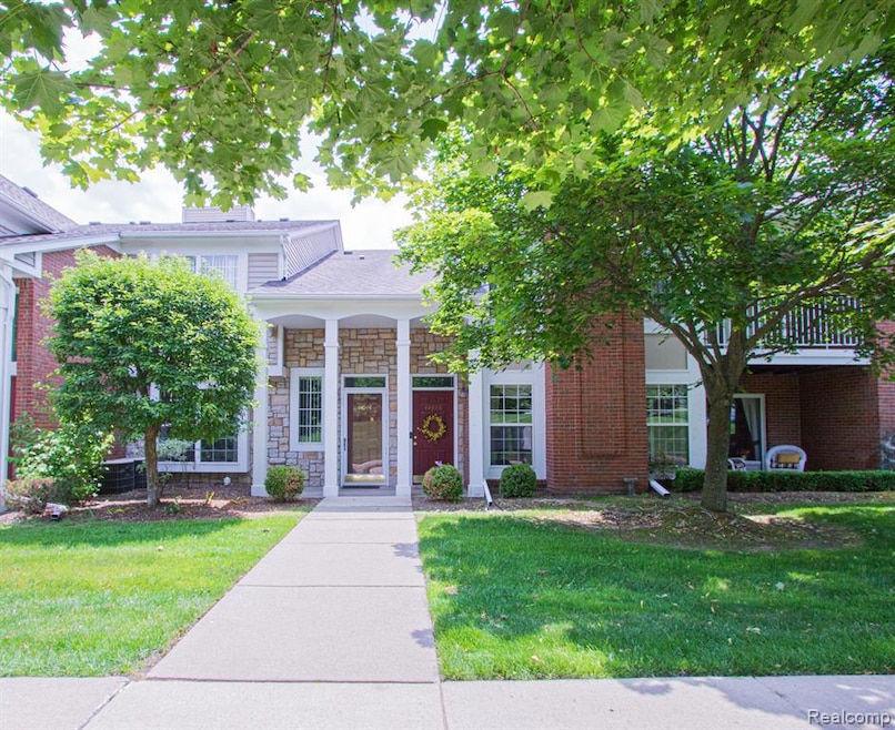 Sold $220,000 • Co-Listing Agent