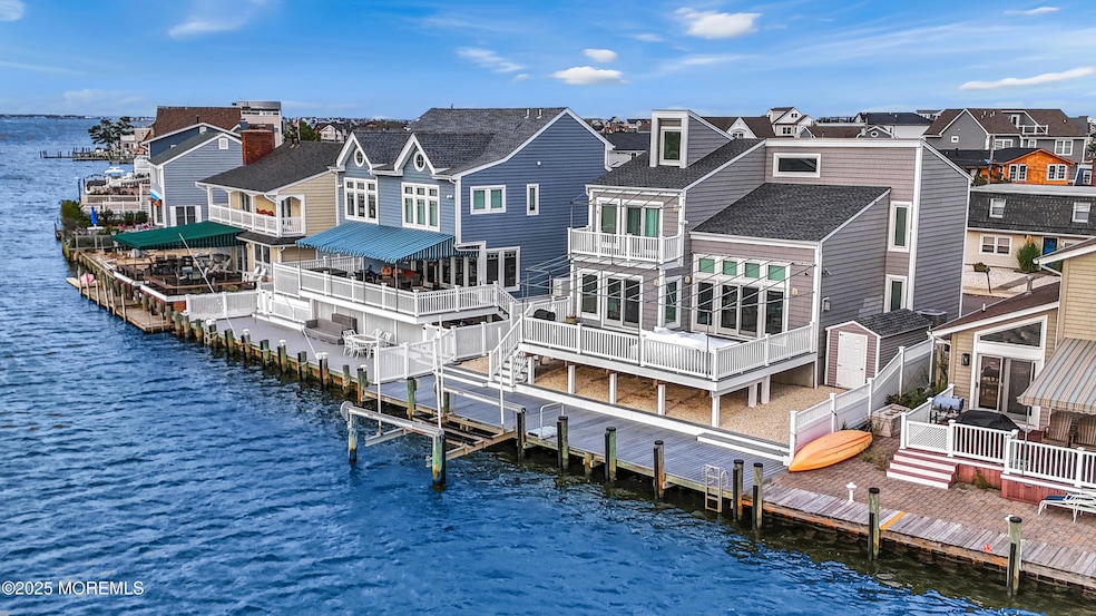 For Sale $2,250,000 • Co-Listing Agent