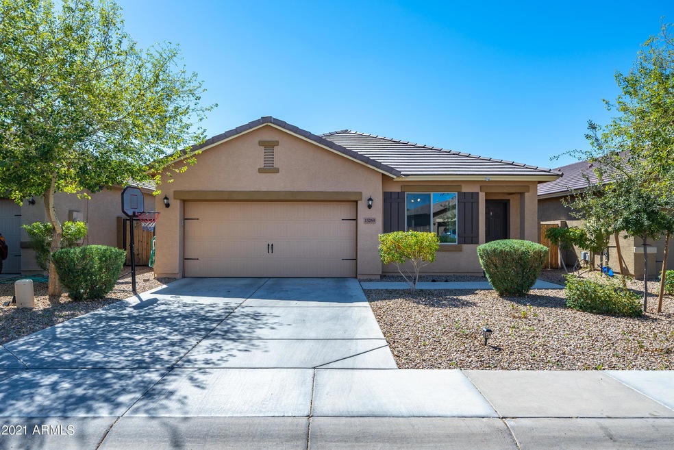 13269 Tumbleweed - 02Exterior