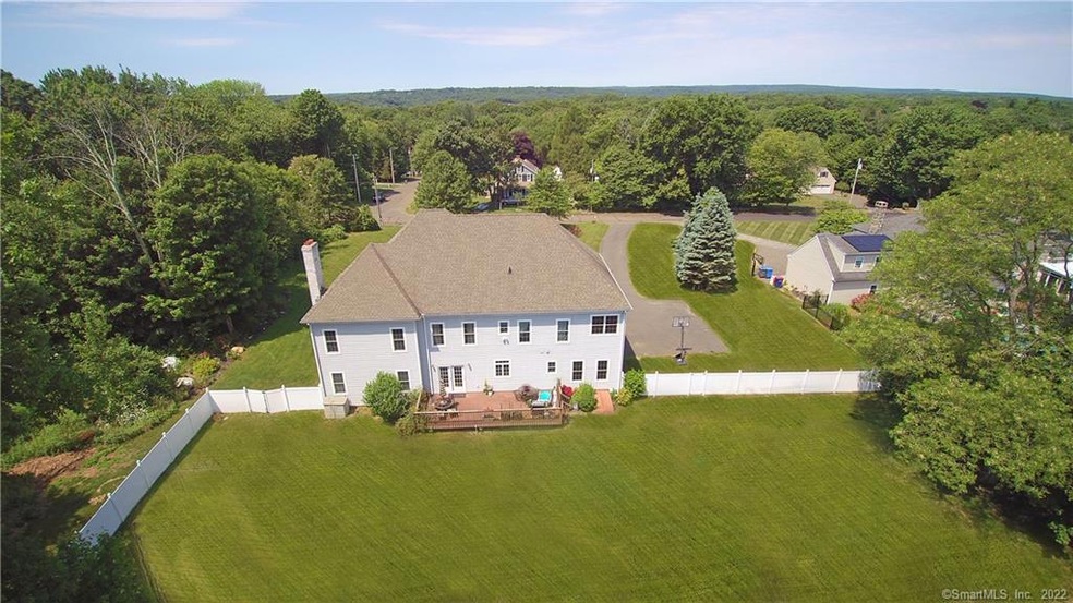 256 Teller Rd, Trumbull, CT 06611 - photo 1