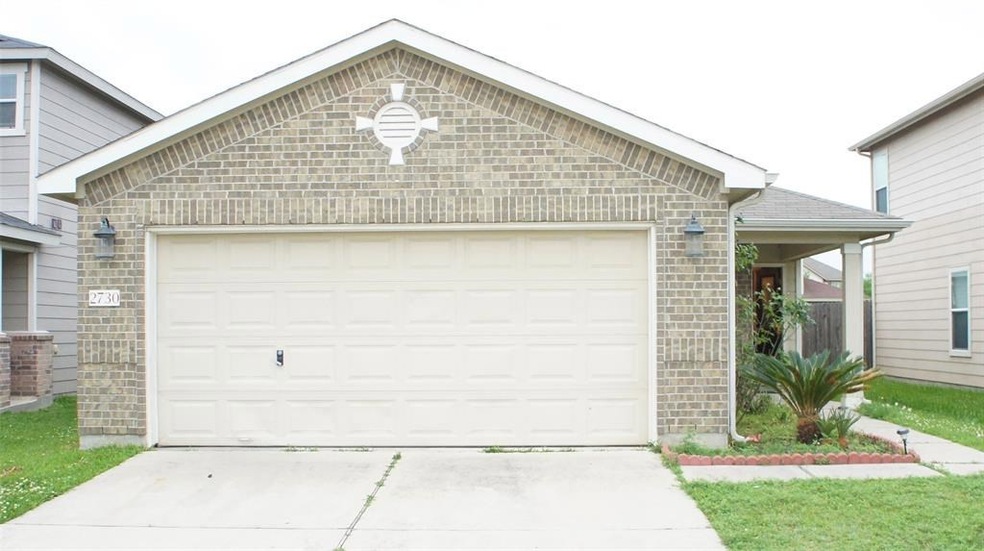 Nice looking house! front view